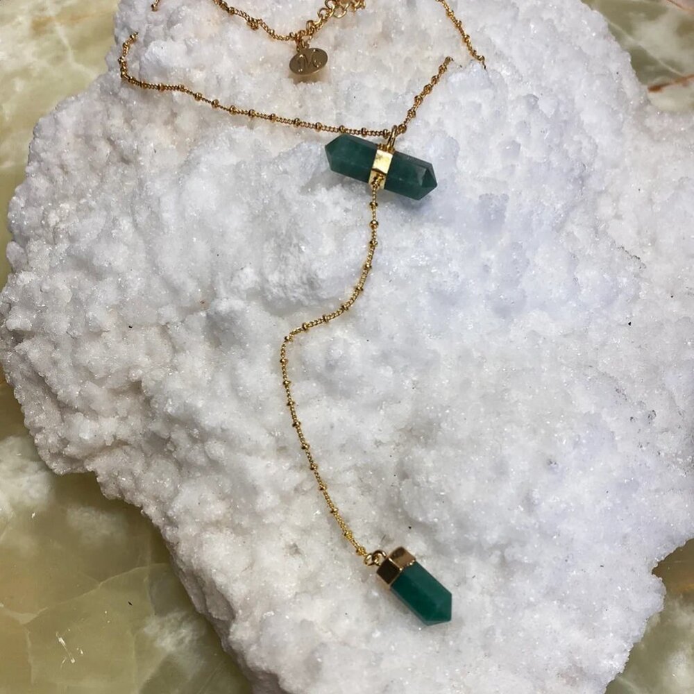 Bow Tie Aventurine and Gold